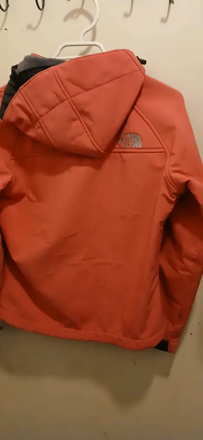 Chaqueta softshell naranja The North Face para mujer - miniatura 2