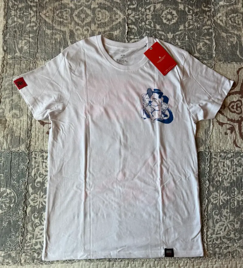 Polera blanca Chainsaw Man - 2