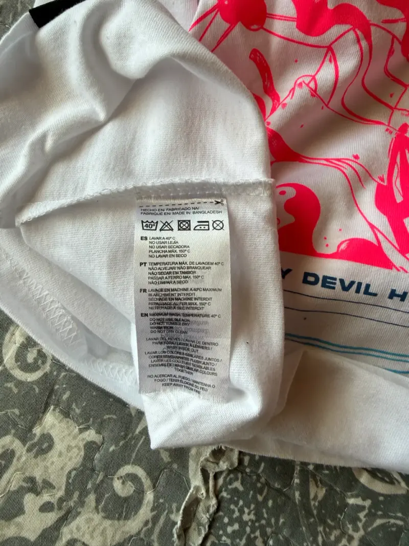 Polera blanca Chainsaw Man - 3