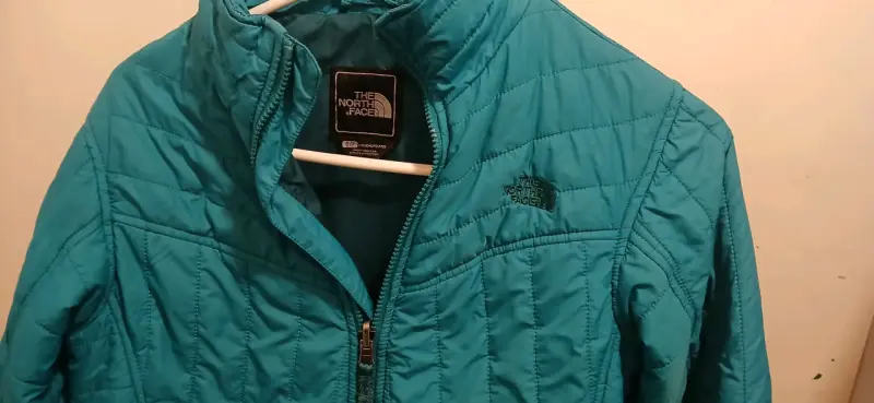 Chaqueta acolchada verde The North Face para mujer - 1