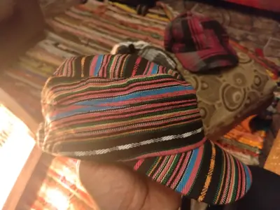 3 Gorros de temporada talla mujer, perfecto estado - miniatura 4