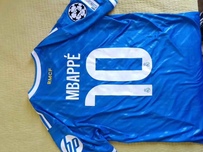 Camiseta real Madrid - 5