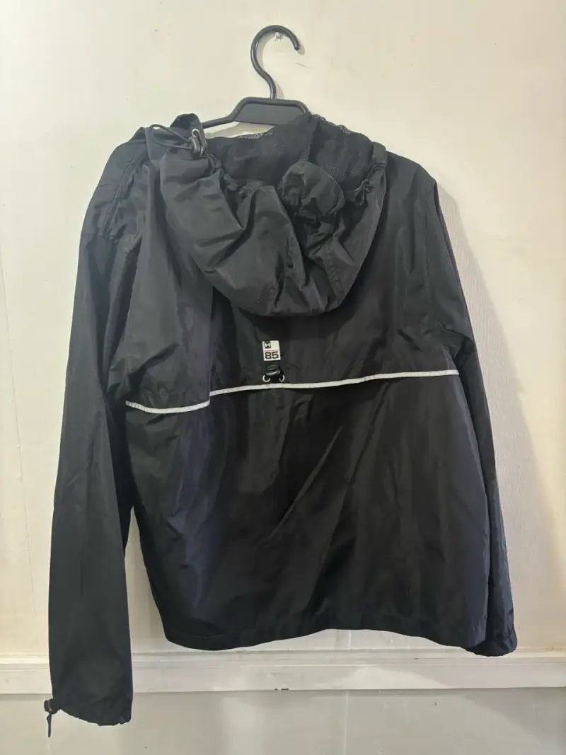 Chaqueta cortaviento negra Hilfiger para hombre - 2