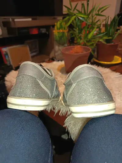 Zapatillas deportivas grises Mustang con brillo - miniatura 3