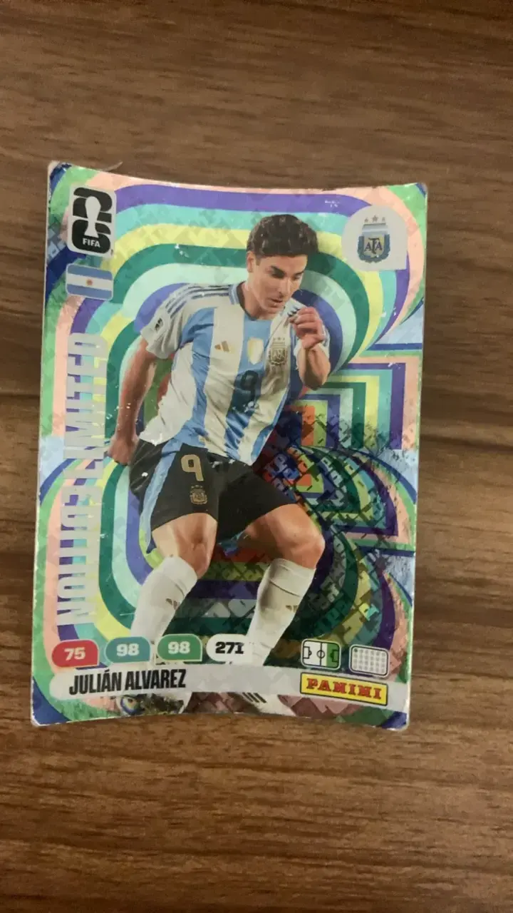 Tarjetas coleccionables Panini de fútbol - 3