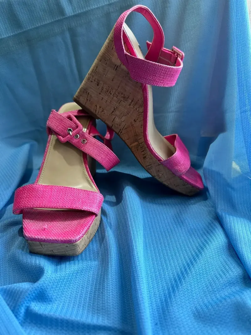 Sandalias fucsia Nine West - 1