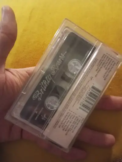 Cassette de música Britney Spears - Baby One More Time - miniatura 2