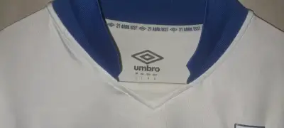 Camiseta Universidad Católica Local Umbro - miniatura 2
