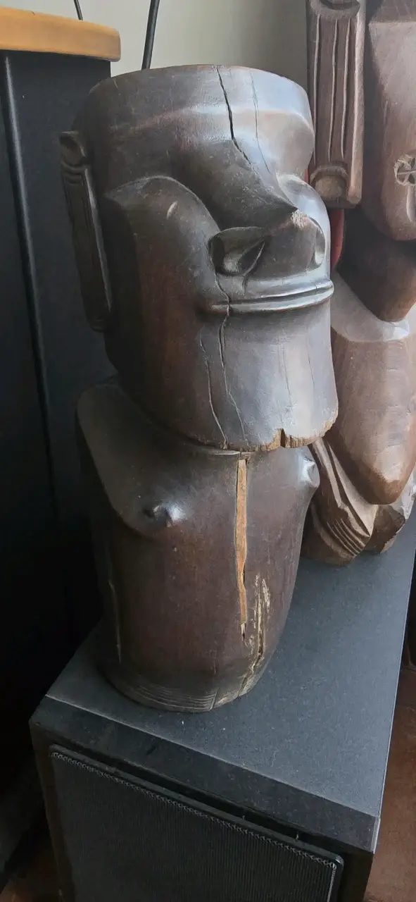 Esculturas de madera arte Rapa Nui TOROMIRO - 2