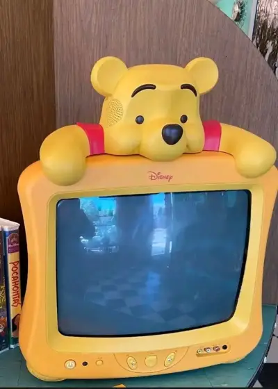 Televisor retro Disney Winnie the Pooh - miniatura 1
