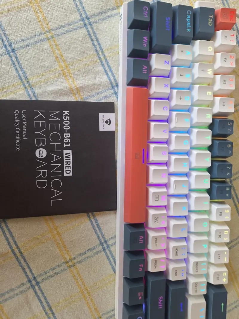 Teclado Machenike K500-B61 con Red Switch - 3