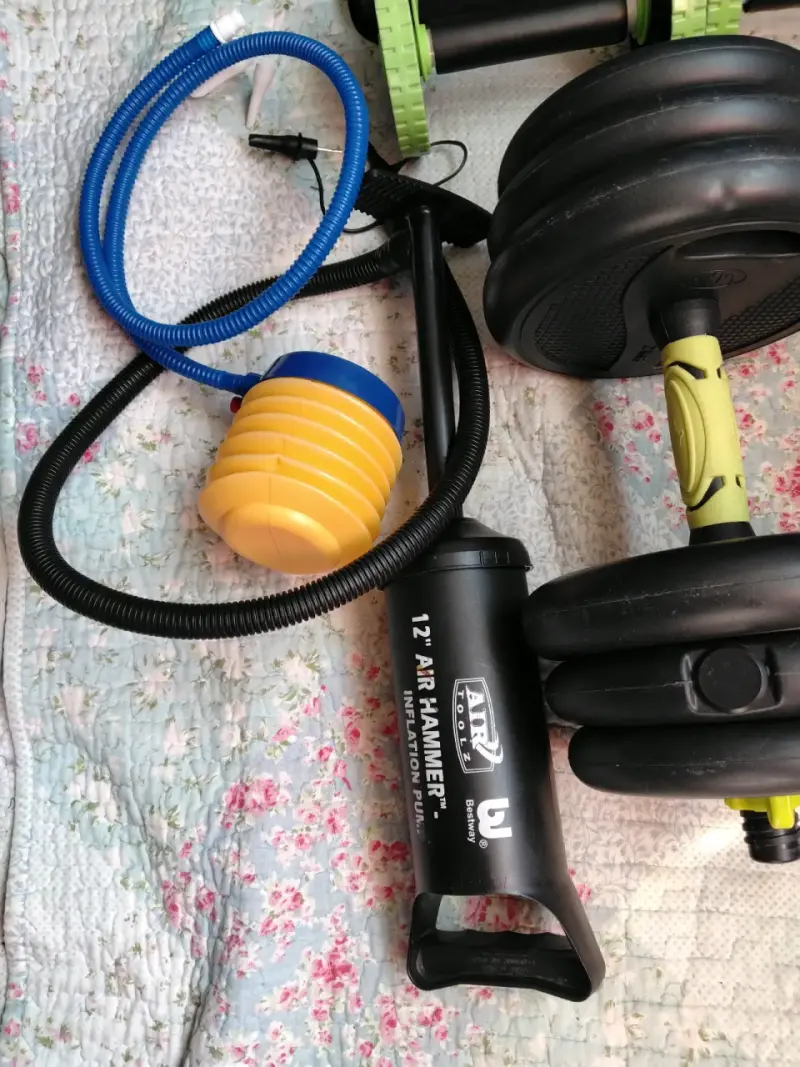 Set de entrenamiento con pesas y balón de ejercicio - 2