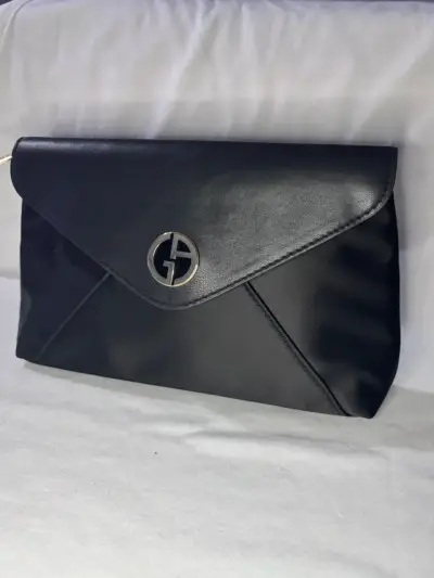 Cartera de mano negra Giorgio Armani - miniatura 1