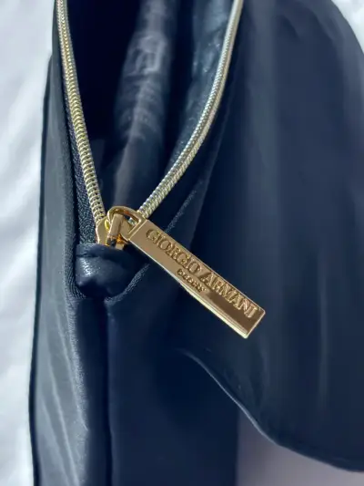 Cartera de mano negra Giorgio Armani - miniatura 3