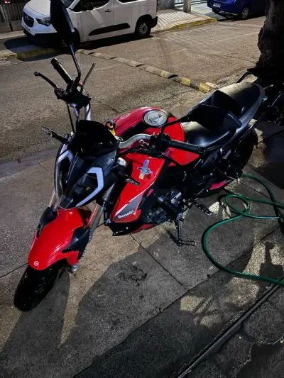 Moto Benelli 180s 2023 - miniatura 1