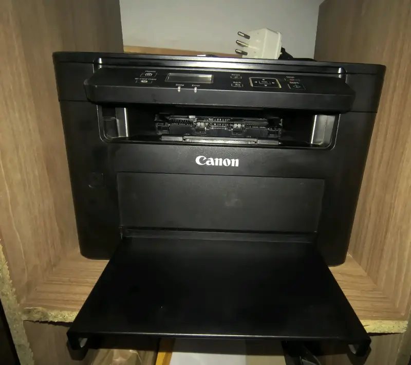 Impresora multifuncional Canon imageCLASS MF113w - 2