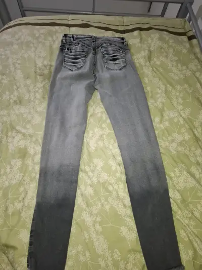 Jeans gris con strass talla 40 - miniatura 2