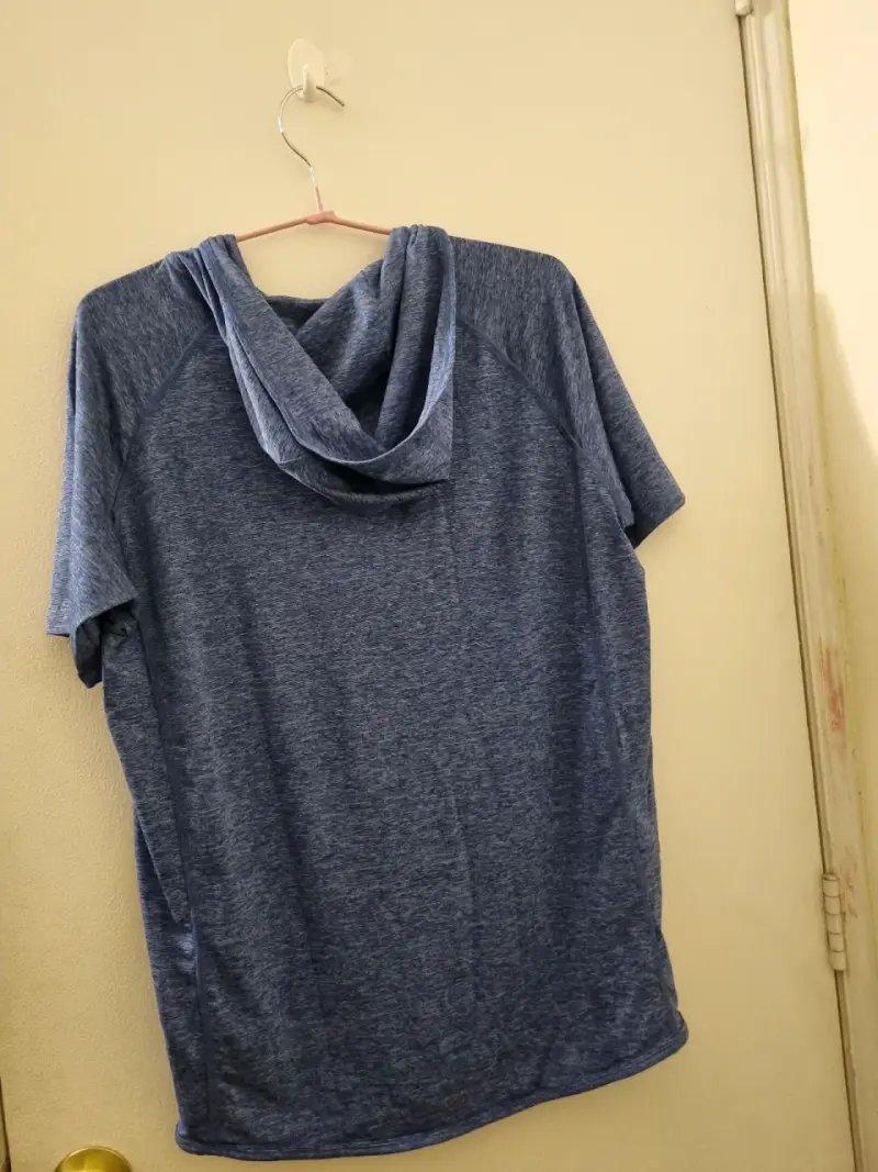 Polera deportiva azul con capucha Kenneth Cole - 2
