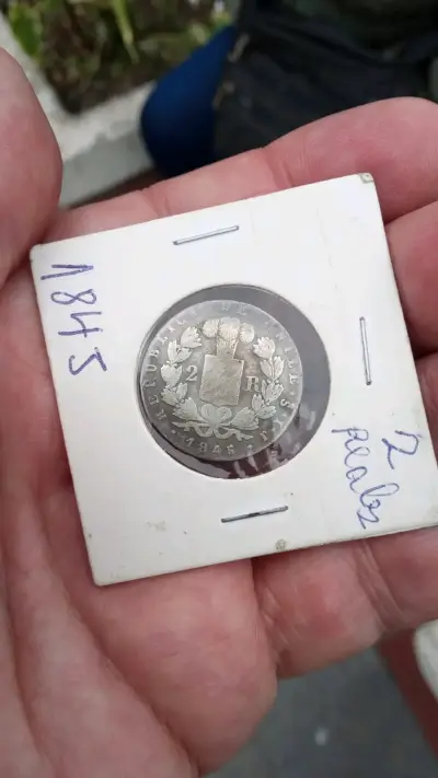Moneda antigua chilena de 2 reales 1845 - miniatura 1