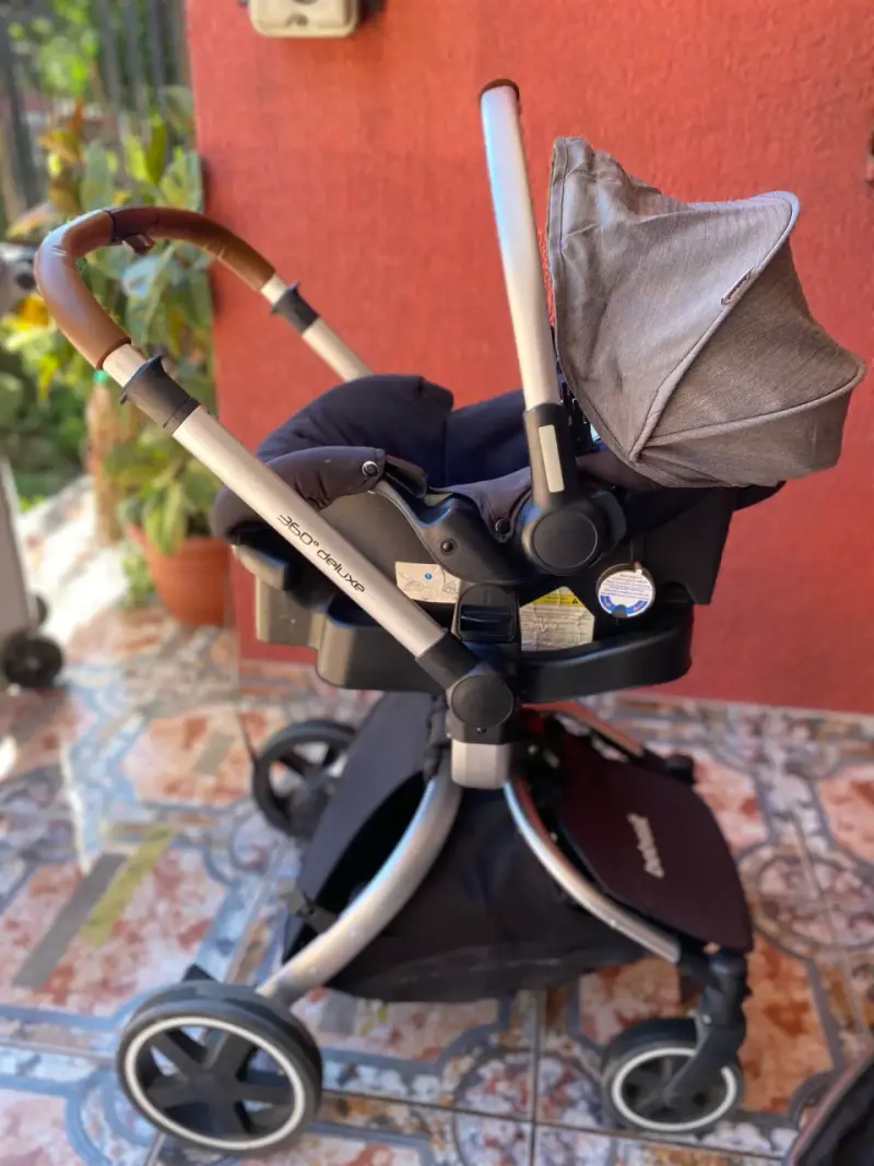 Coche de bebé Bebesit con moisés y silla de auto - 2