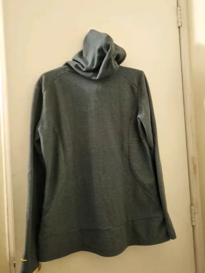 Chaqueta deportiva verde c/capucha para mujer Kann - 2