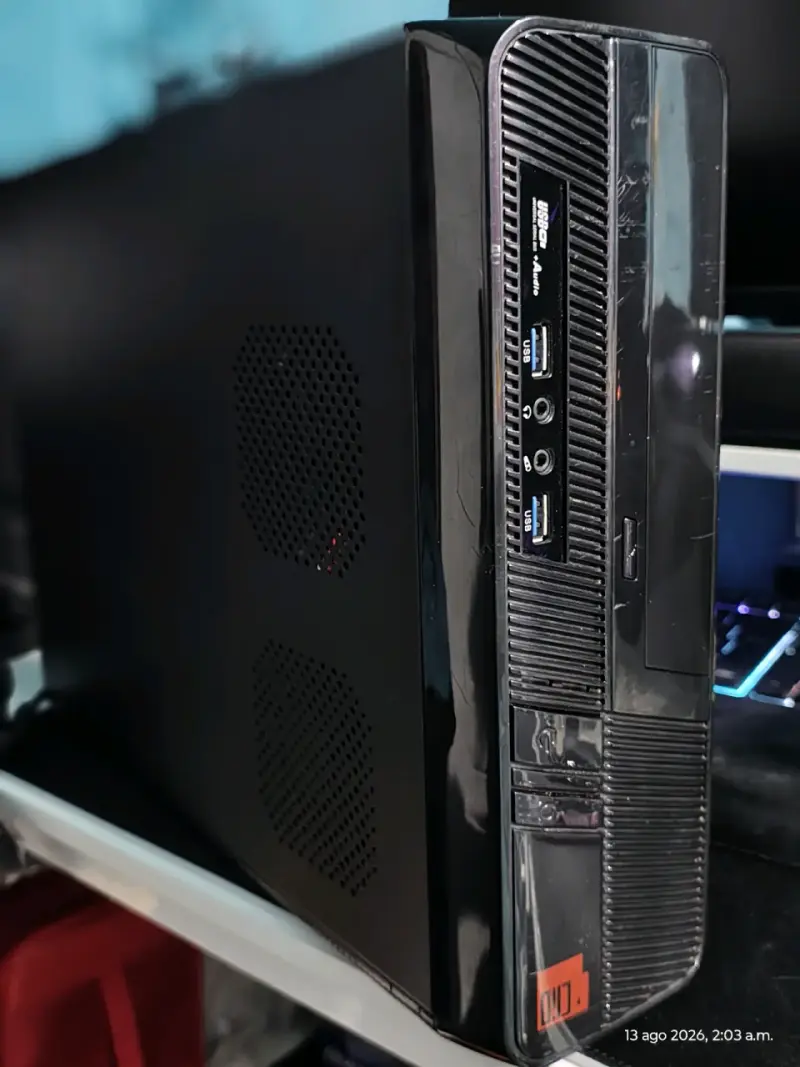 Computador de Escritorio con Procesador Intel - 1