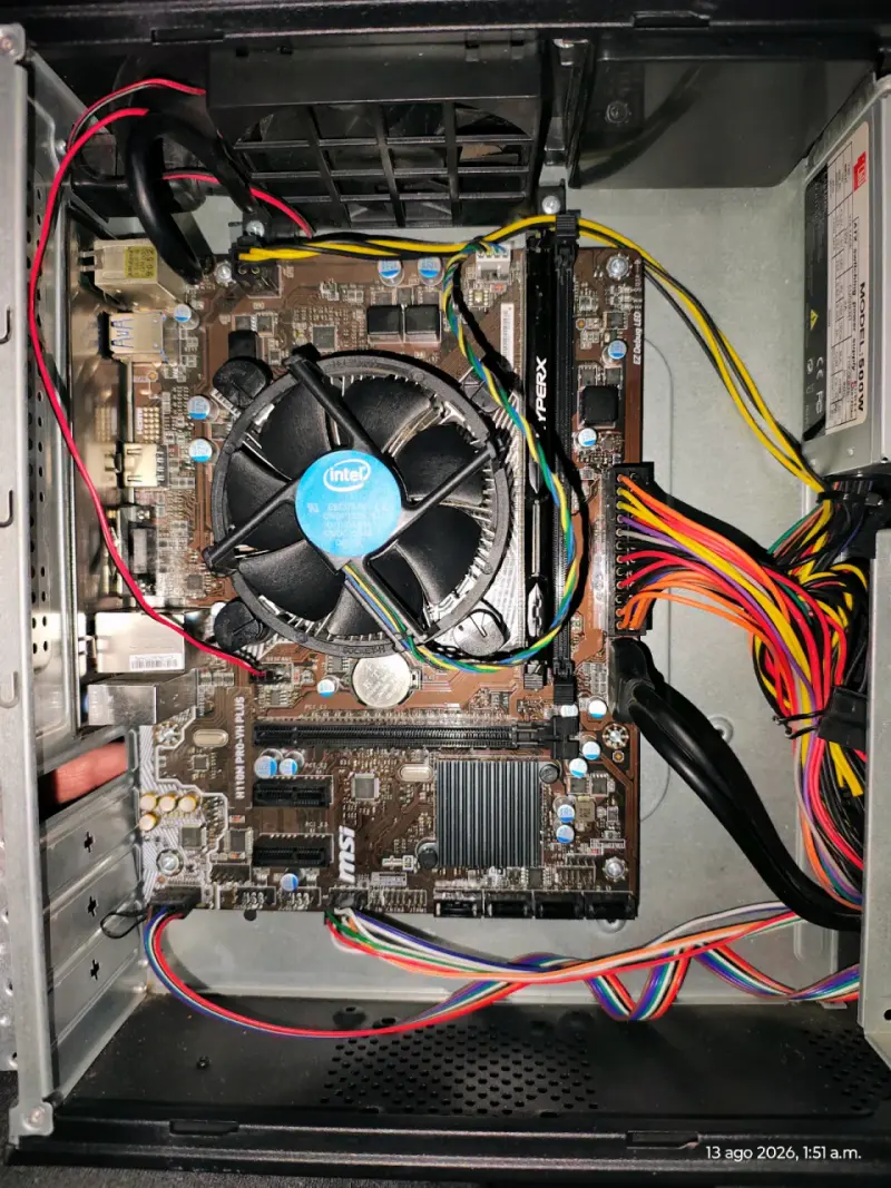 Computador de Escritorio con Procesador Intel - 2