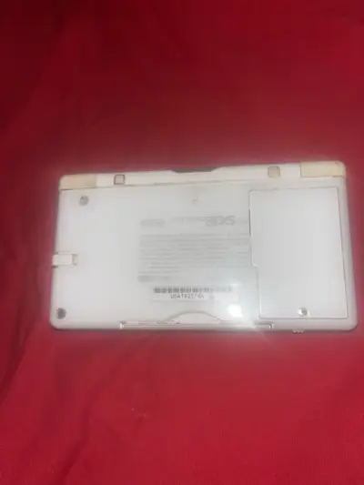 Consola Nintendo DS Lite Blanca en Buen Estado - miniatura 1