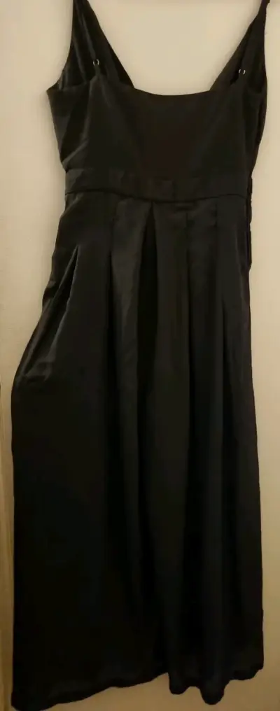 Enterito negro elegante para mujer - miniatura 2