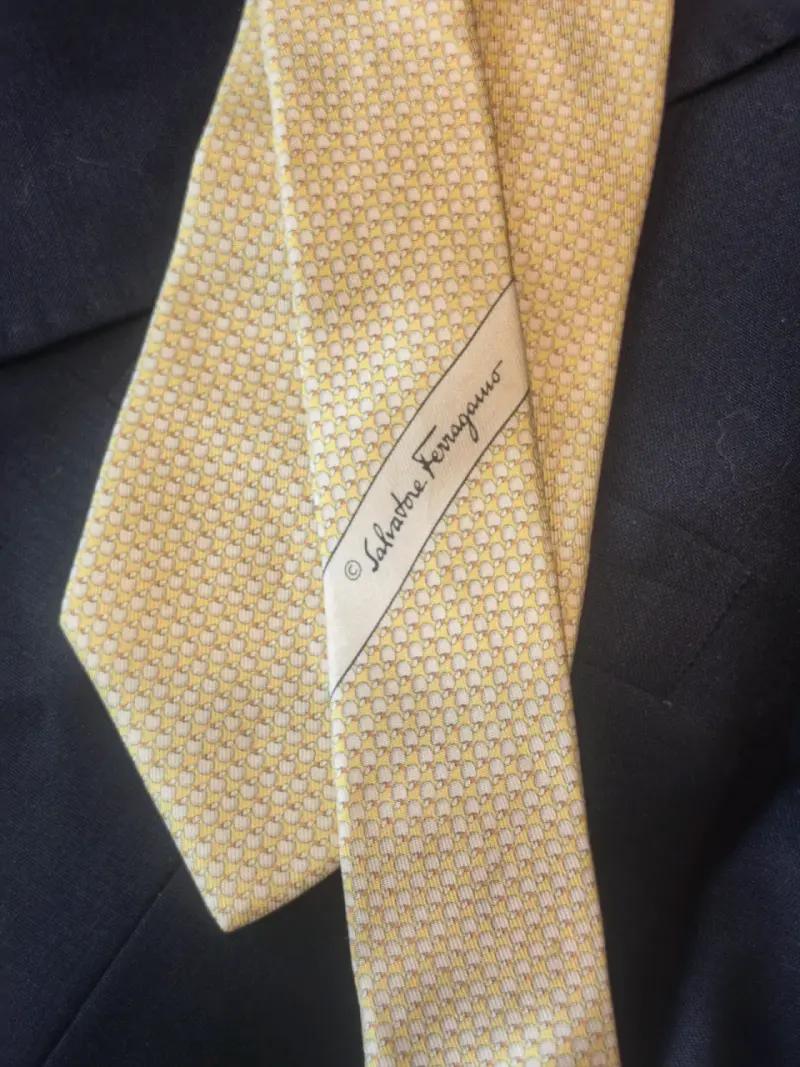 Corbata Salvatore Ferragamo de seda amarilla - 2