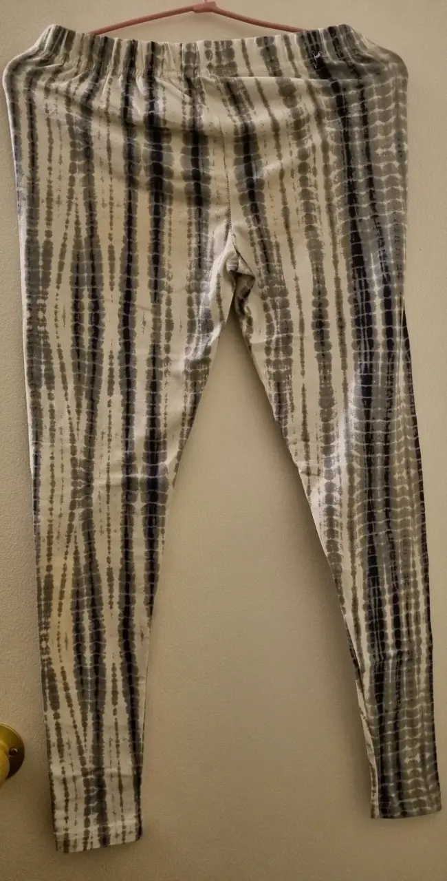 Calzas Leggings estampados No Boundaries - 3