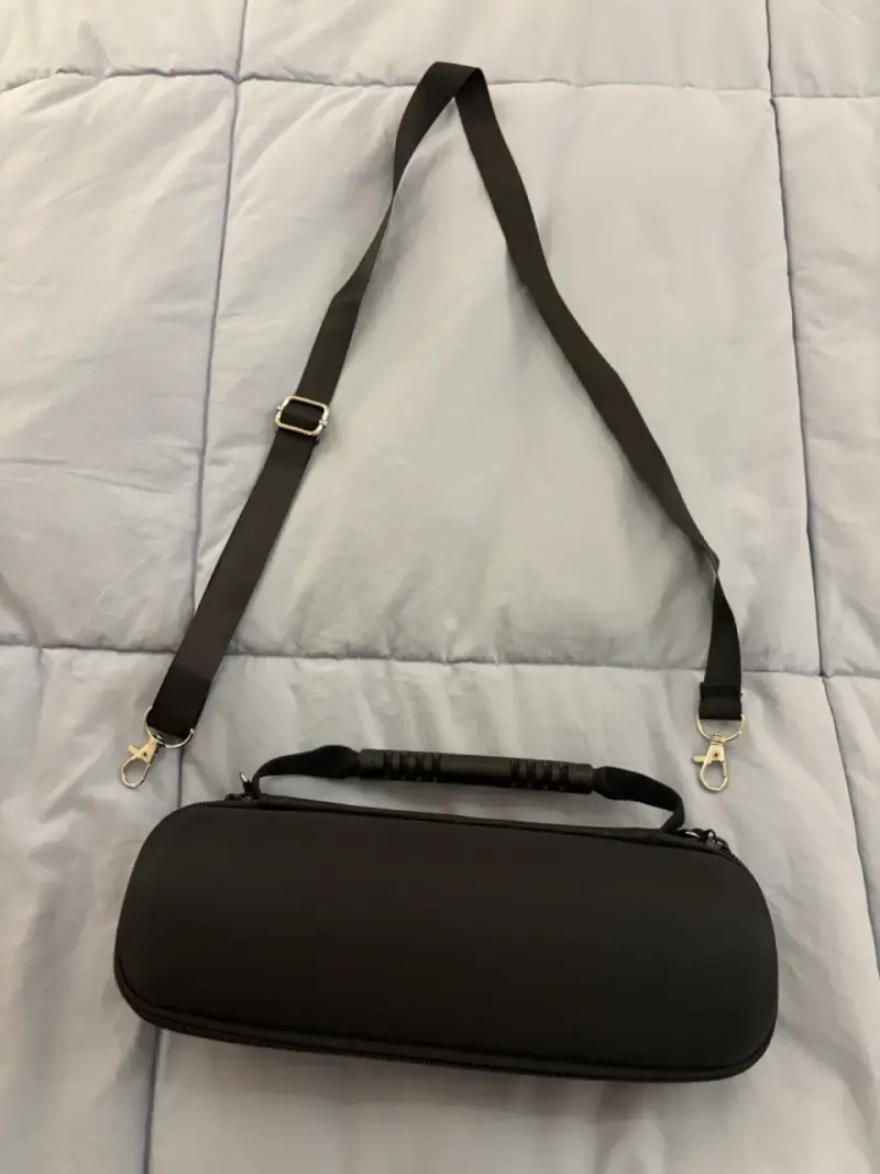 Estuche rígido negro para consola portátil JBL 6 - 1