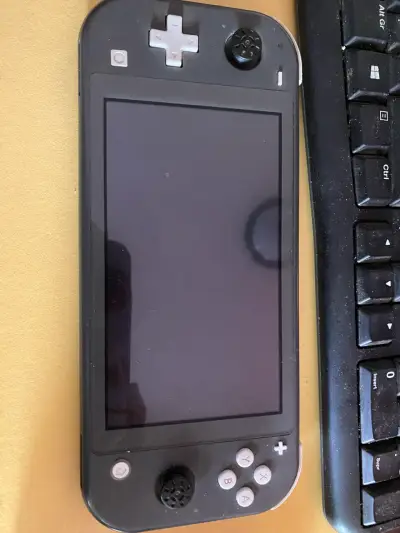Nintendo Switch Lite - miniatura 2