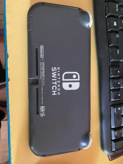 Nintendo Switch Lite - miniatura 3