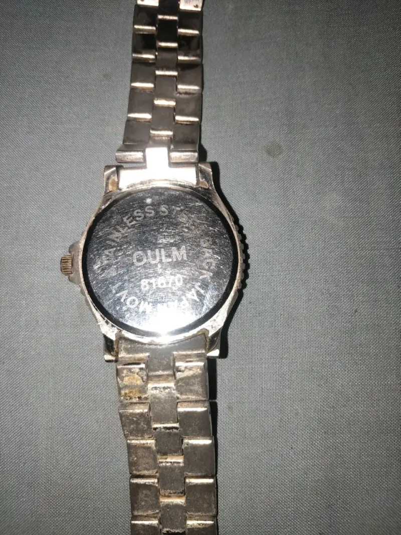 Reloj de pulsera Oulm de acero inoxidable - 5