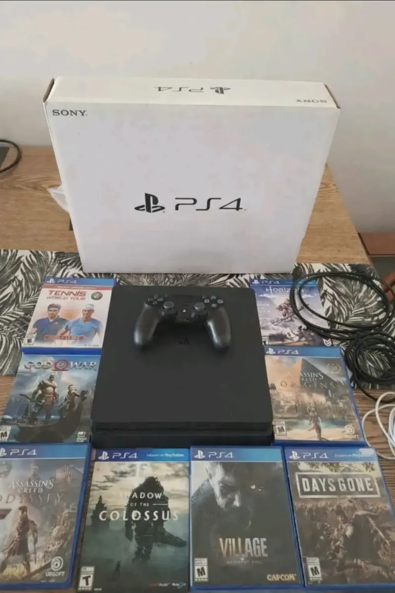 Consola PS4 Sony con juegos incluidos
