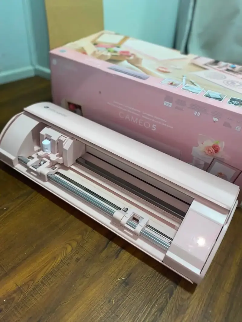 Máquina de Corte Electrónica Silhouette Cameo 5 Rosa