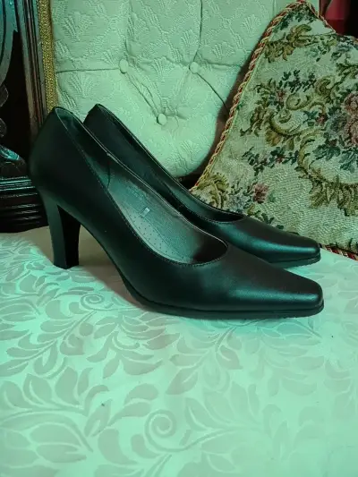 Zapatos de Tacón Negro para Mujer - miniatura 1