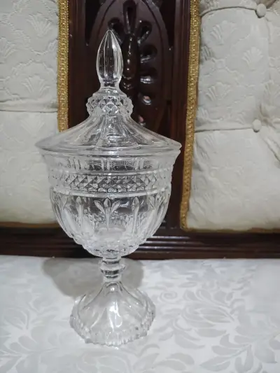Bomboneras  cin tapa y pedestal - miniatura 4