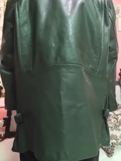 Abrigo de cuero verde para hombre - miniatura 4