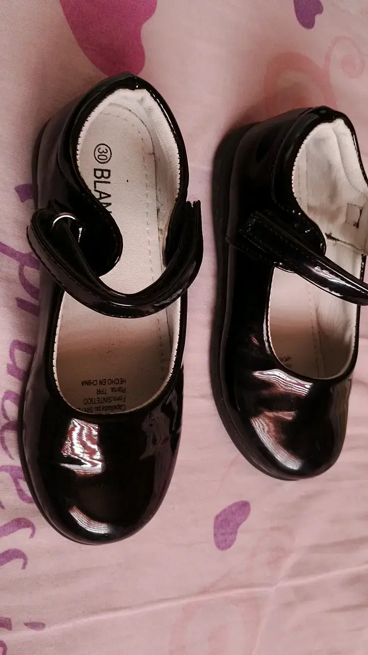 Zapatos de charol negro para niña talla 30 - 1