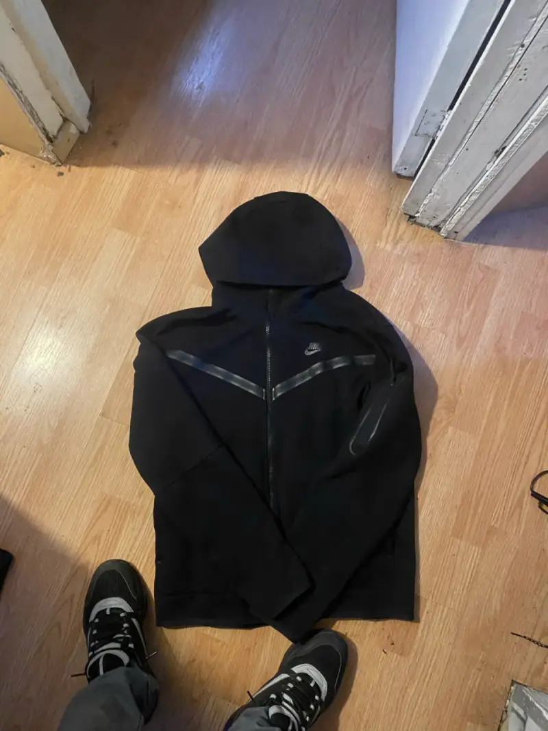 Polerón con capucha Nike negro talla L - 4