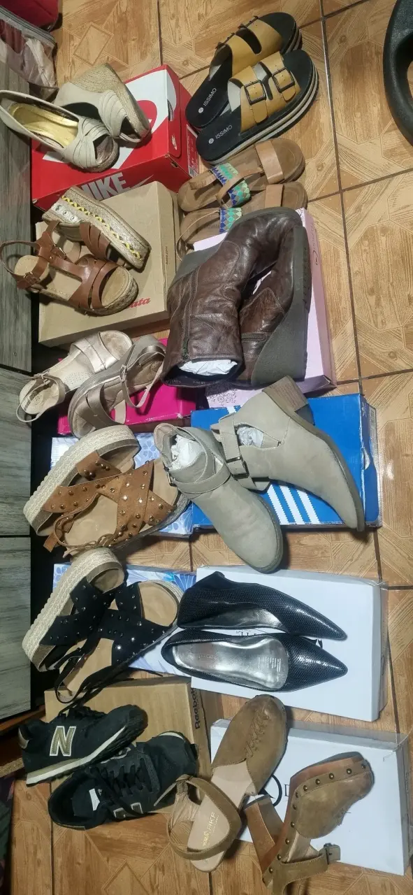 Lote de zapatos variados para mujer y hombre - 2