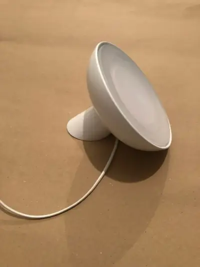 Lámpara Philips Hue Bloom usada en buen estado - miniatura 3