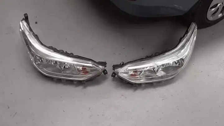focos delanteros para auto toyota yaris 2023