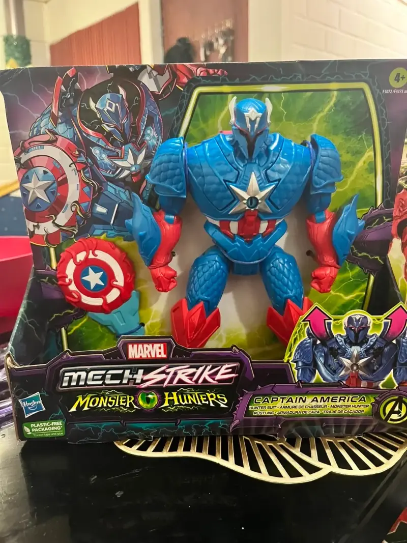 Figura de acción Marvel Mech Strike Monster Hunters - 1
