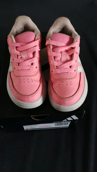 Zapatillas Adidas Breaknet 2.0 K Rosadas para Niños - miniatura 3