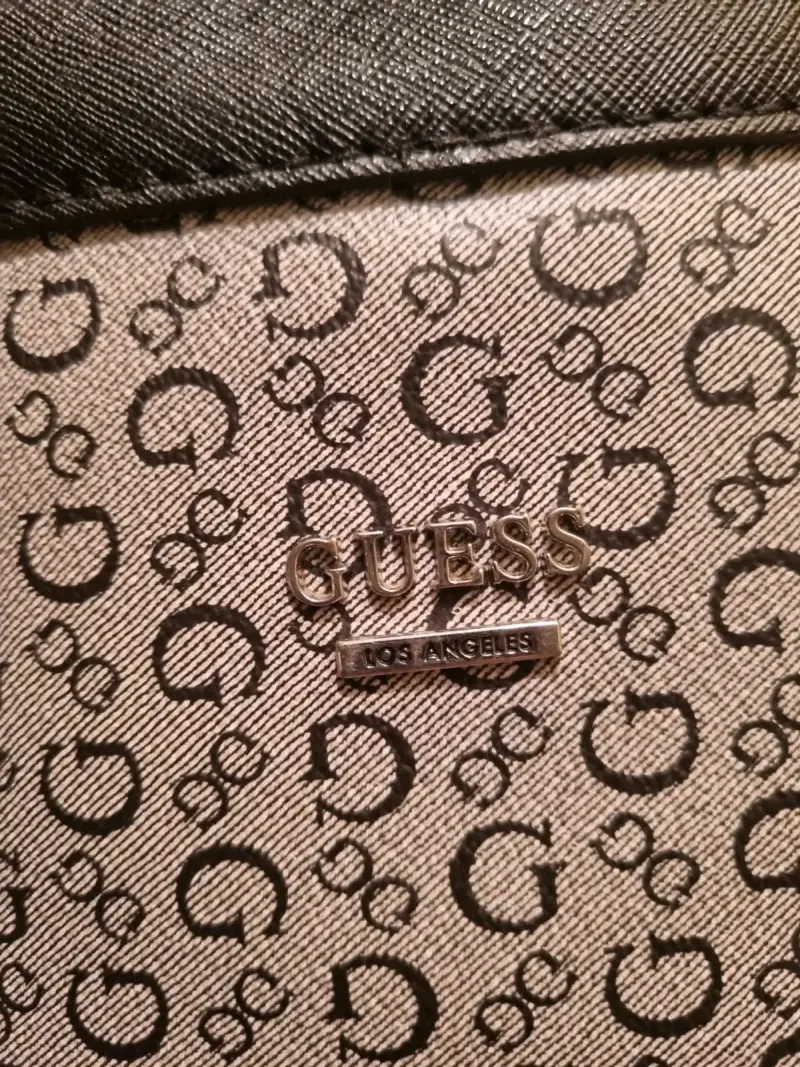 Riñonera Guess con estampado monograma - 4