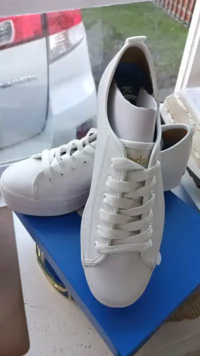 Zapatillas blancas de plataforma Keds - miniatura 1