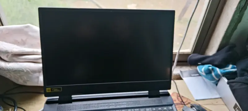 Laptop Acer Nitro 5 con teclado retroiluminado - 1